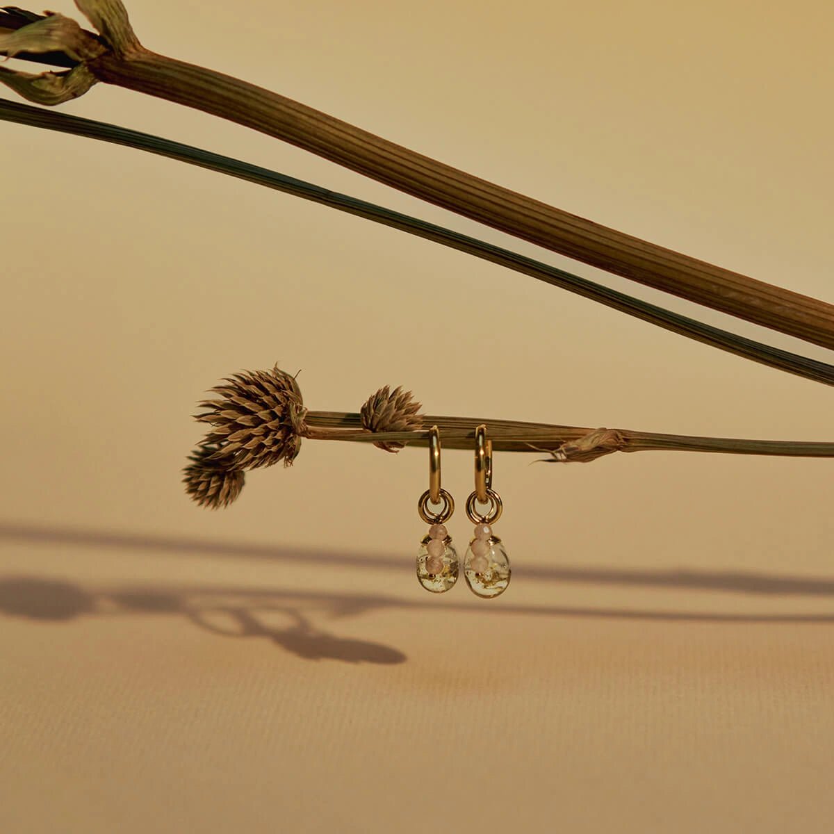 Party Time! Oorbel - Transparant met glitter - shopvinoos