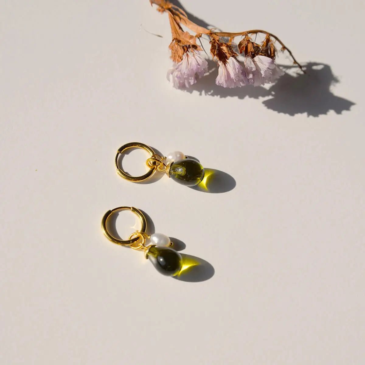 Proostparel Oorbel – Groen Met Parel - shopvinoos