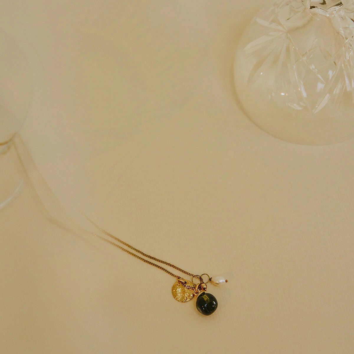 You are my universe. Bedelketting - Groen met bedels - shopvinoos